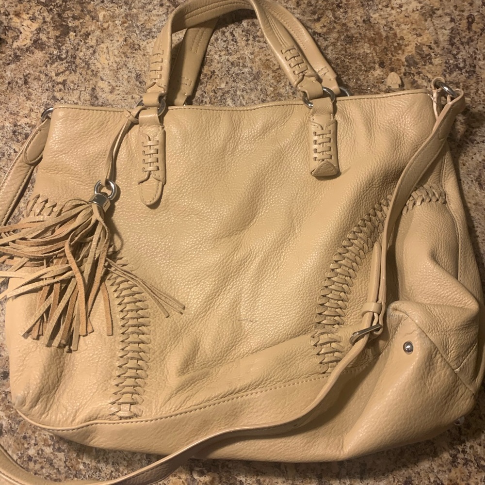 Beautiful LAUREN Ralph Lauren handbag